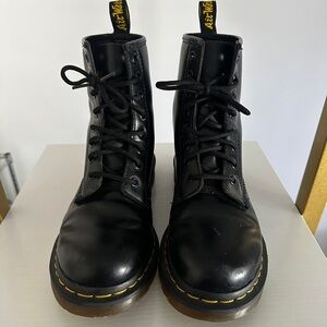 Doc Martens 1460 Smooth Leather Boots